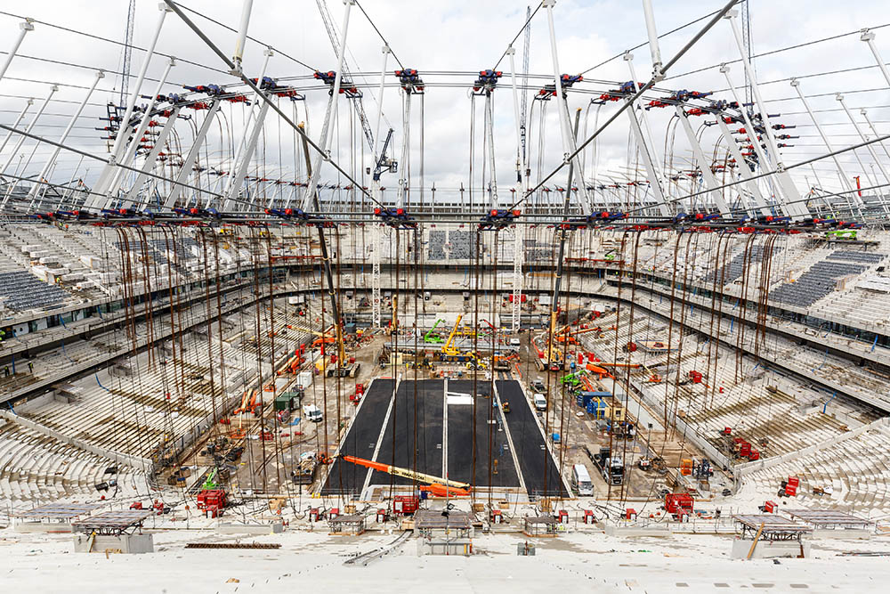 Retractable pitch test a success at new Spurs stadium